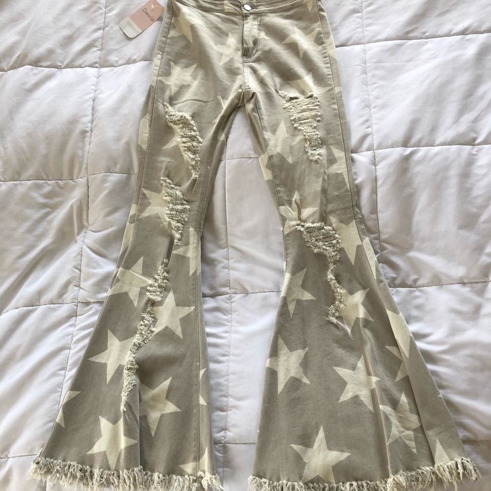 Gray Star Flares